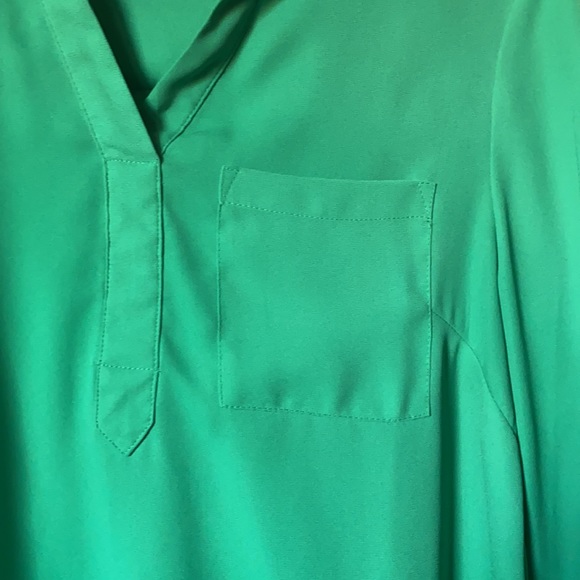 Green style and co crepe pullover blouse size S - Picture 3 of 4